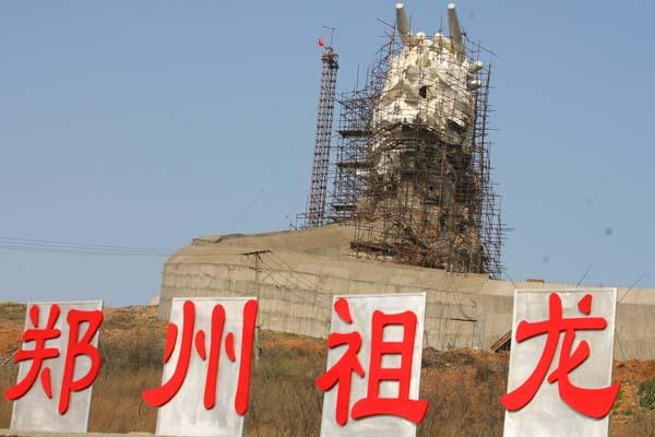 这些年各地短命的“巨资巨型”雕塑有多少？